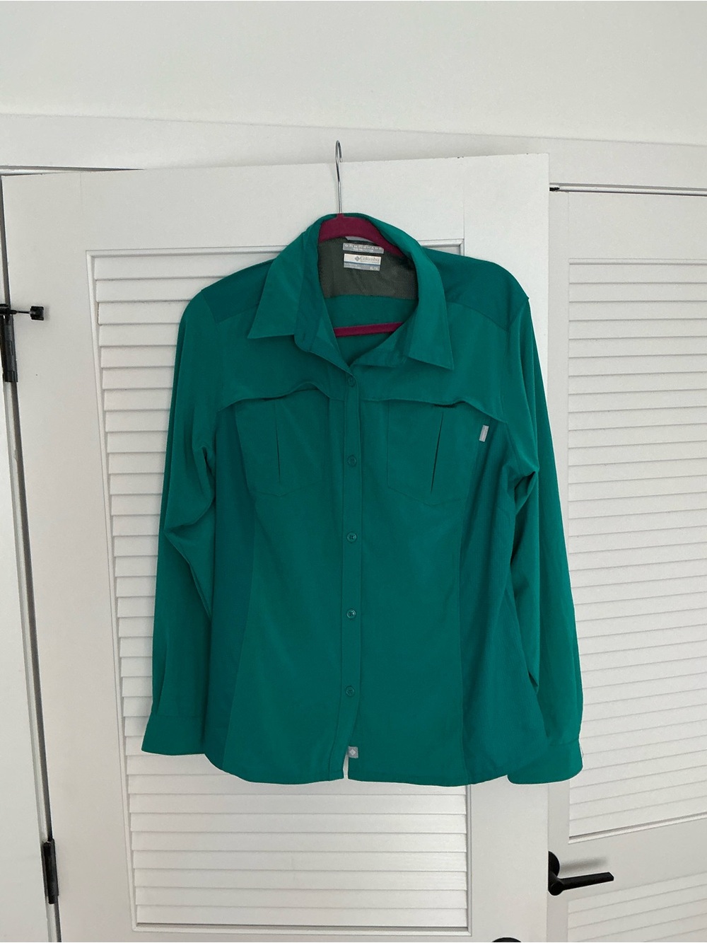 Women’s Columbia Teal Outdoor Performance Shirt size XL active outdoor hiking